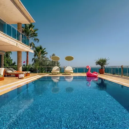 Qoople Toscana - Panoramic 360 Sea & Castle View فيلة